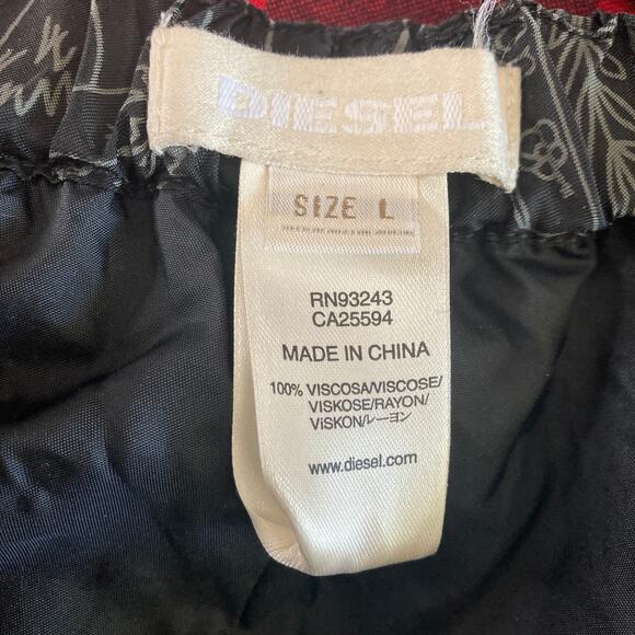 Y2K Diesel Skirt Womens Large Skater Skirt Black White Novelty Print - Picture 5 of 10